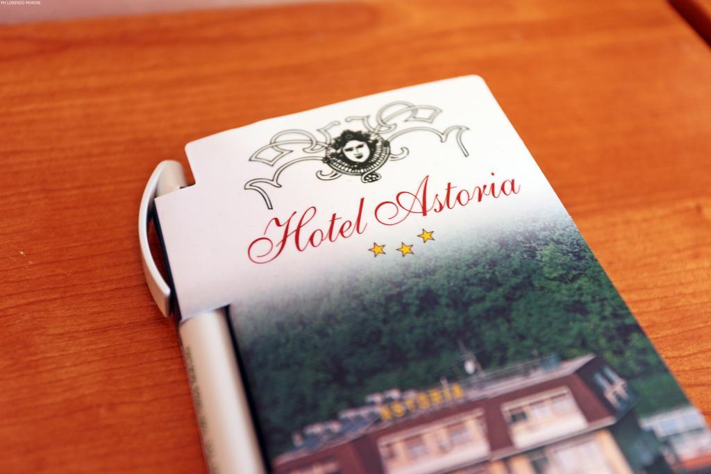 Hotel Astoria Tabiano Terme エクステリア 写真