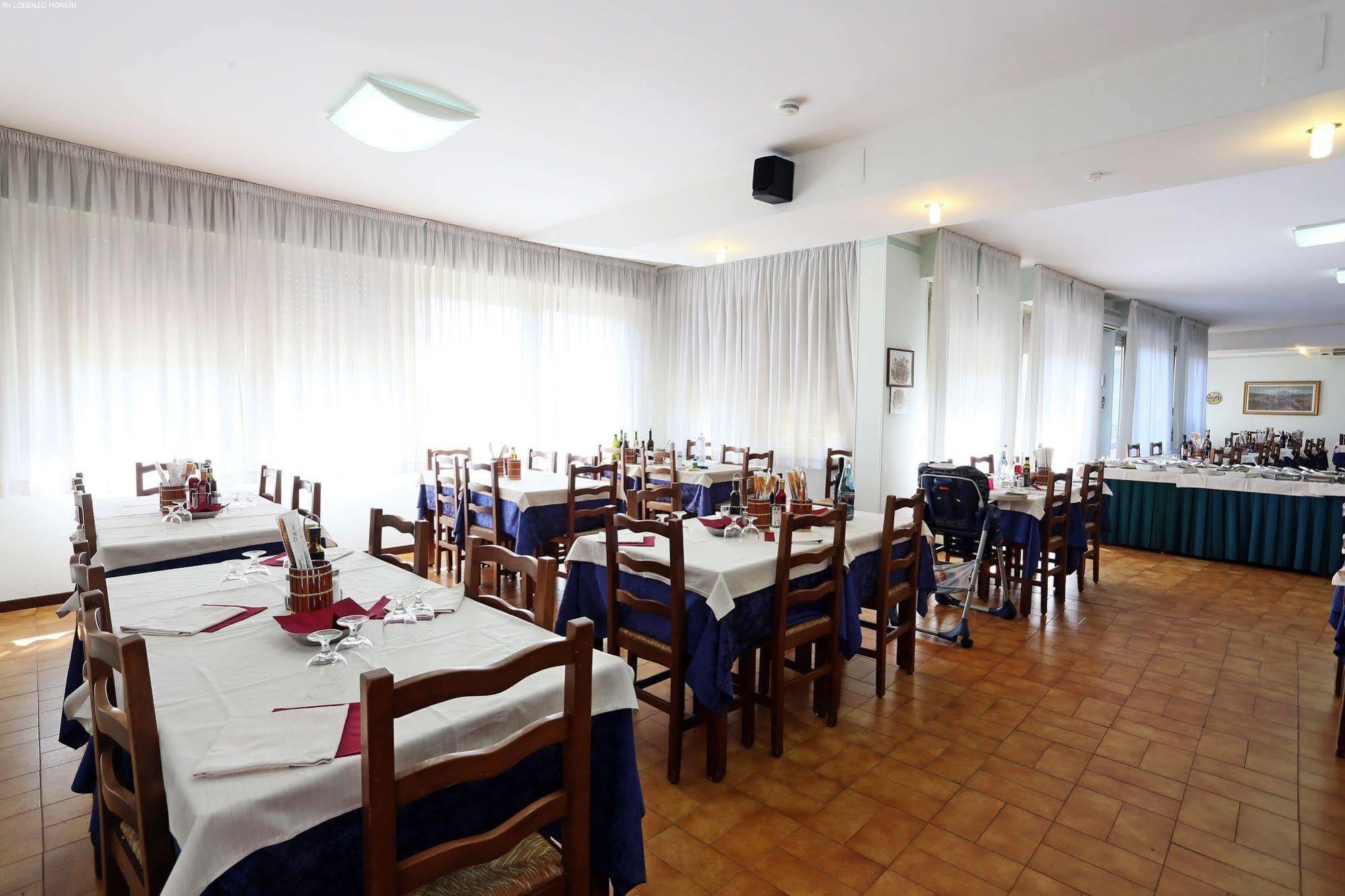 Hotel Astoria Tabiano Terme エクステリア 写真